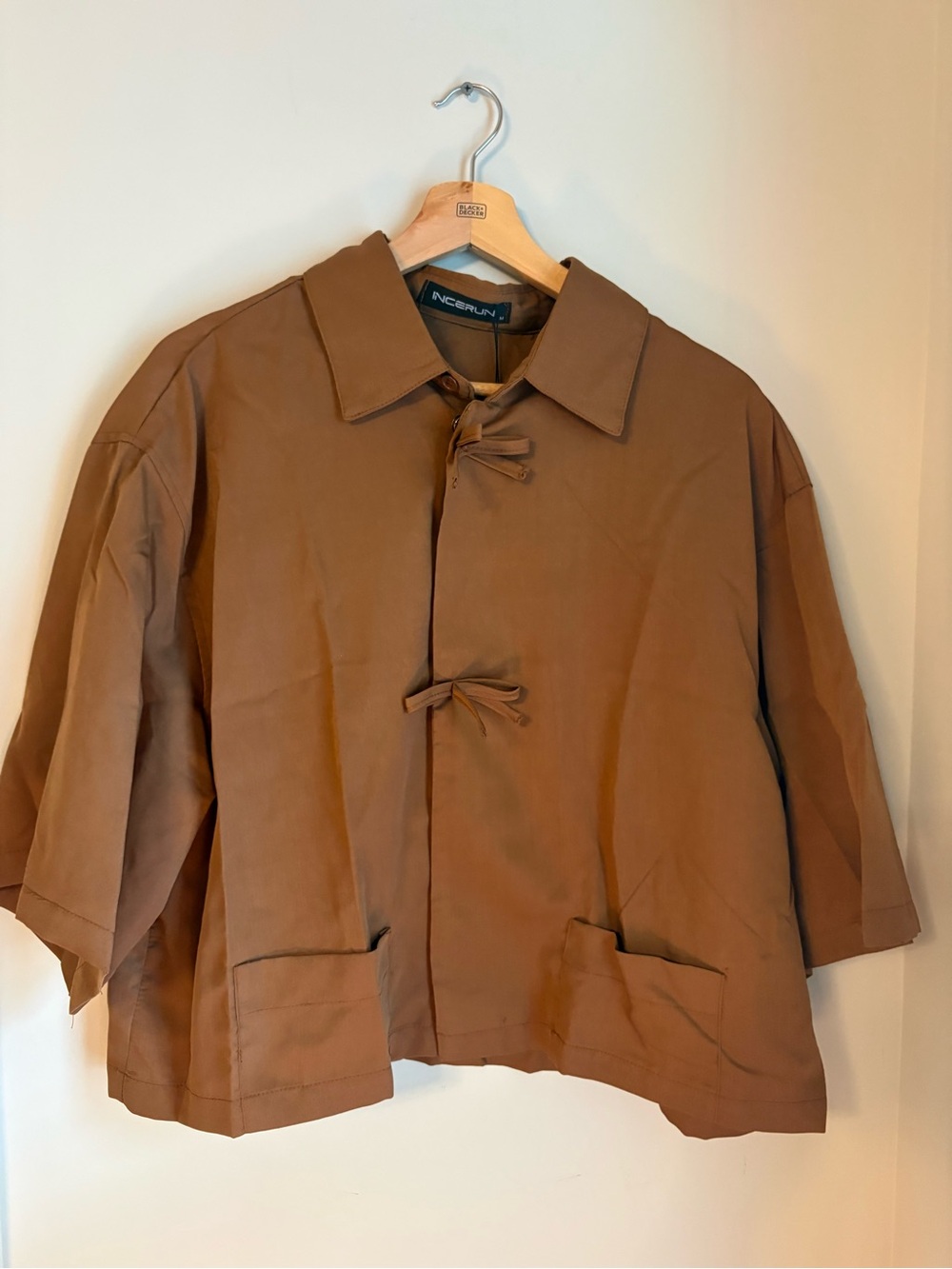 Men's Brown Short-Sleeve Toggle Jacket